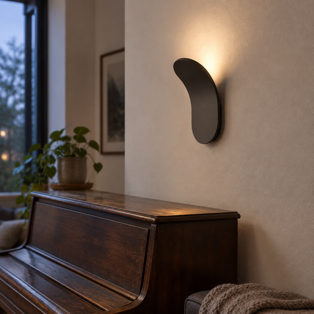 Nordic Minimalist LED Wall Lamp, Black